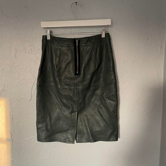 Forest Green Leather Yigal Azrouël Pencil skirt Dark Academia SOFT Lambskin sz s - Picture 4 of 6